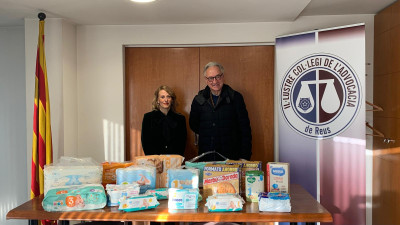 El Col·legi de l’Advocacia de Reus culmina la campanya solidària de Nadal a favor de la Creu Roja i Càritas Reus